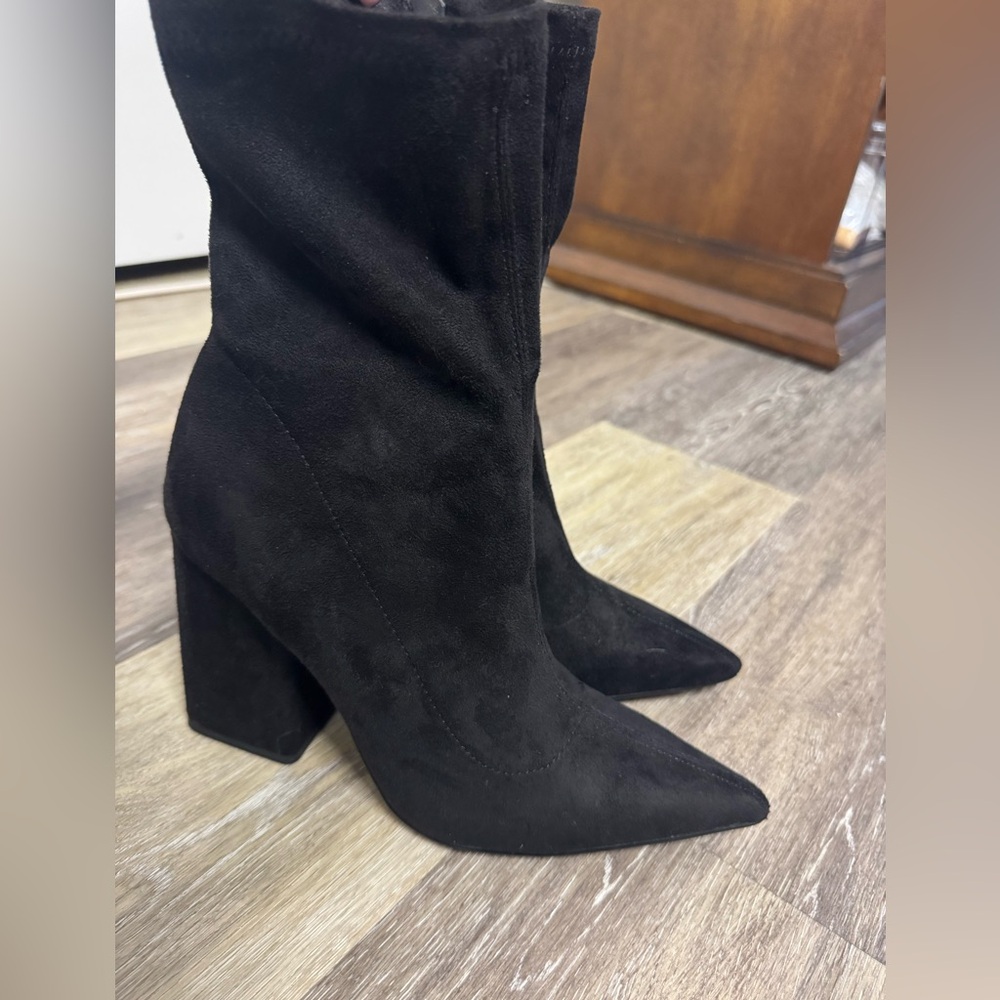 Nine West Black Ankle Booties